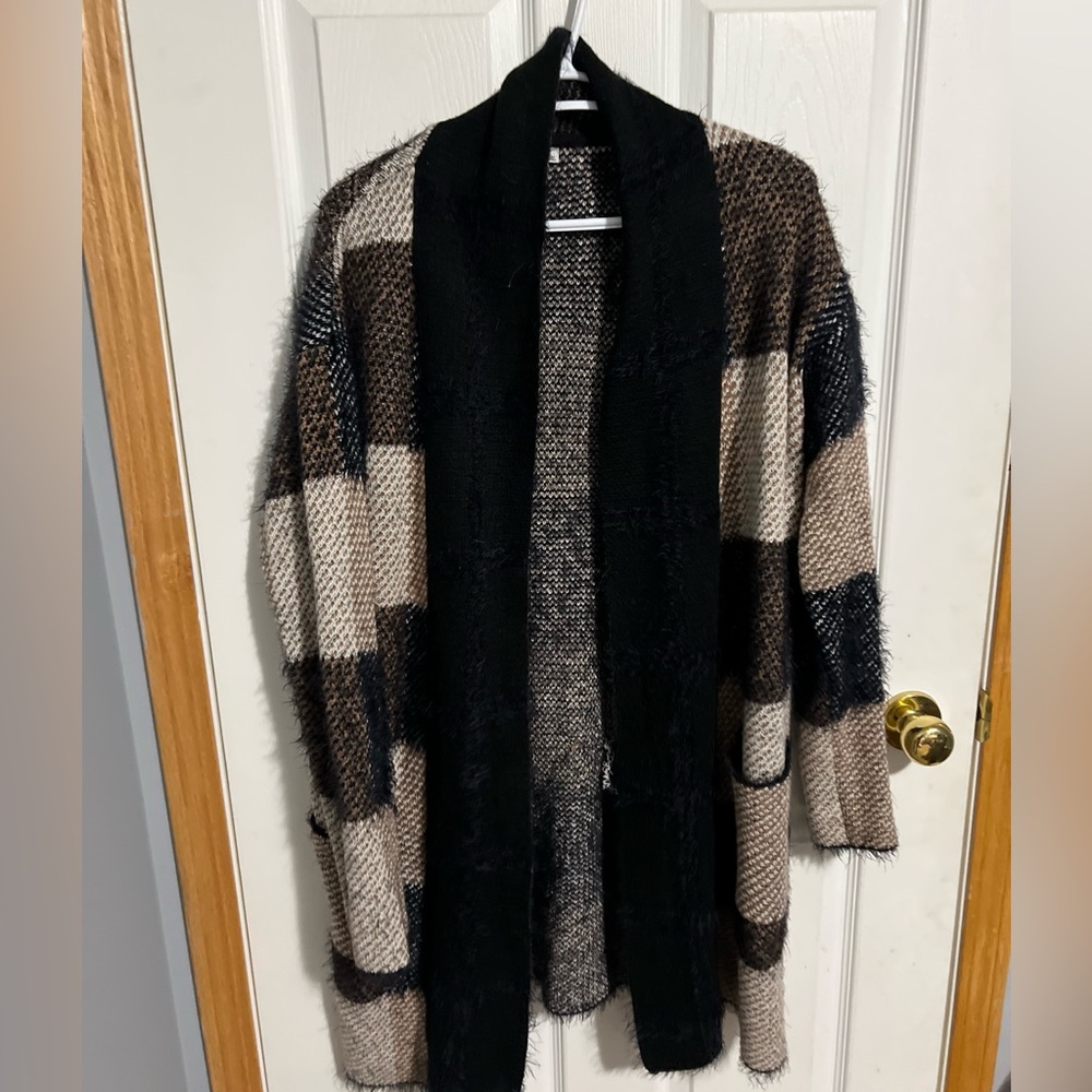 DEX Cardigan